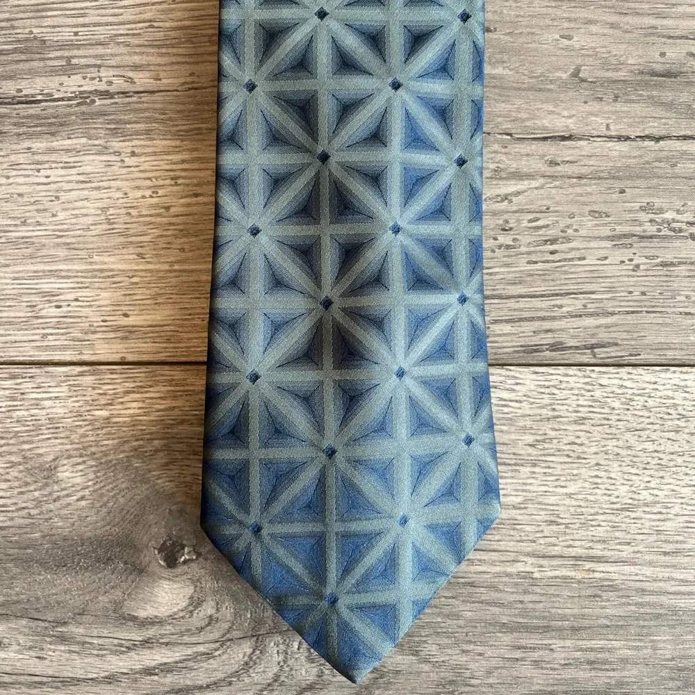 Alfani men’s necktie
